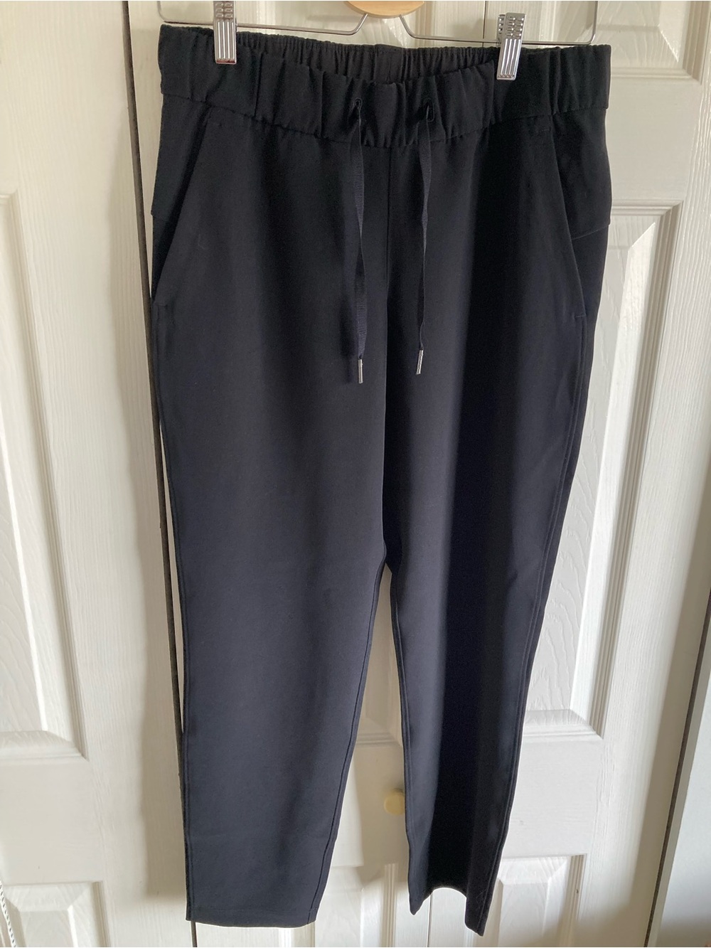 Lululemon On the Fly 7/8 Pant Woven Black Size 6